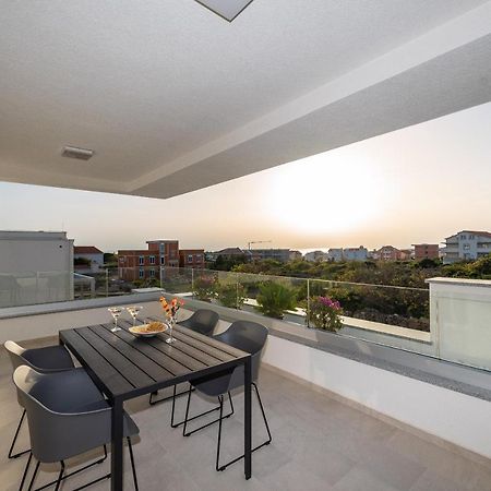 Apartments & Rooms Pool Villas Maris 노바야 외부 사진