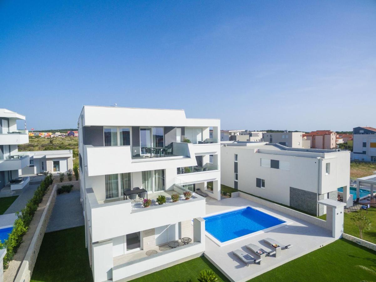 Apartments & Rooms Pool Villas Maris 노바야 외부 사진