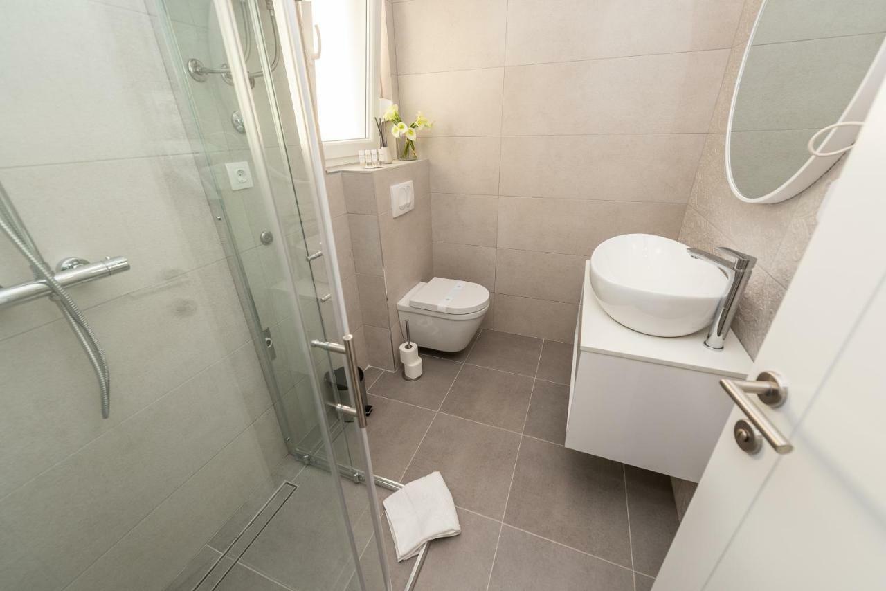Apartments & Rooms Pool Villas Maris 노바야 외부 사진