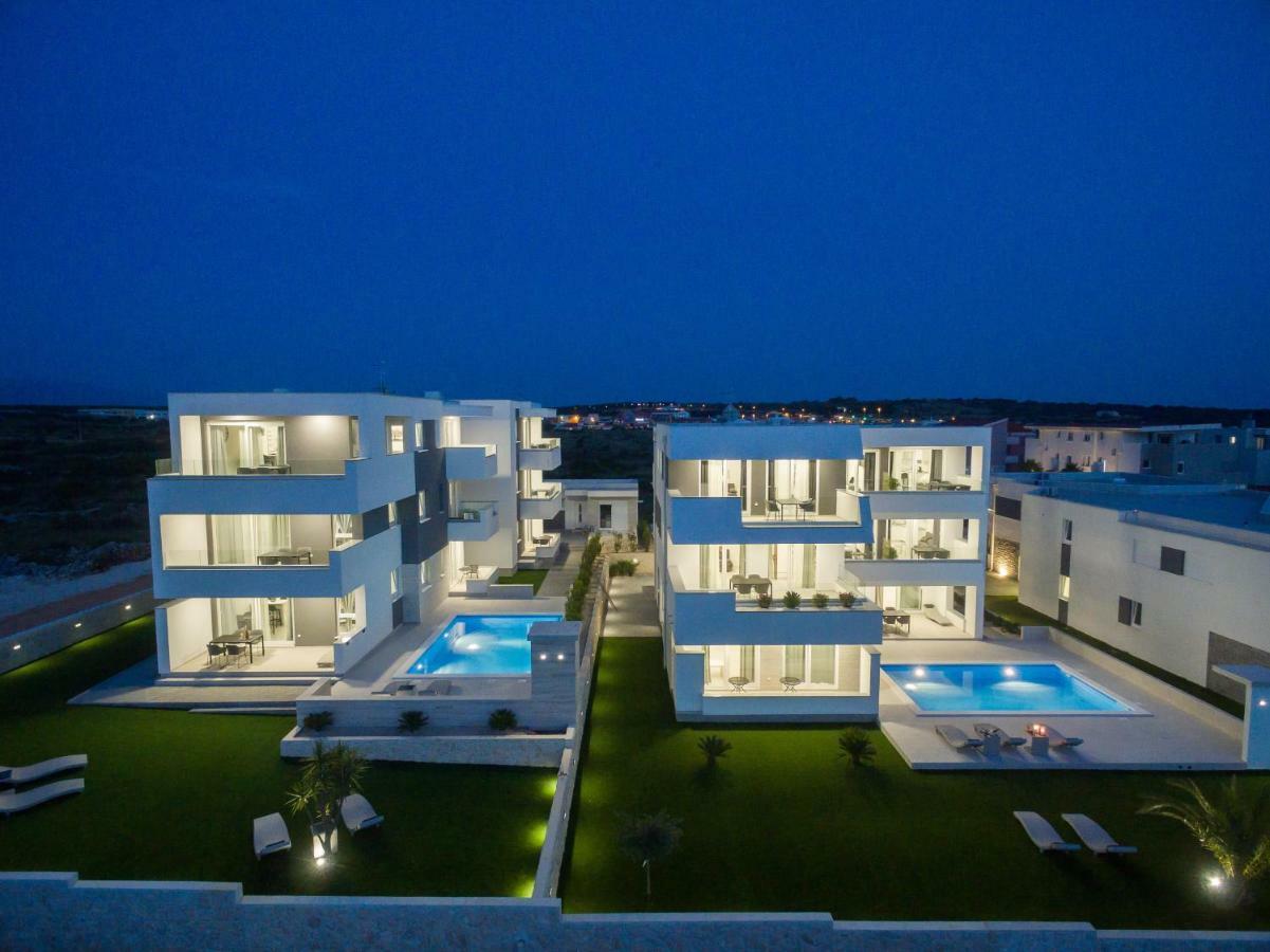 Apartments & Rooms Pool Villas Maris 노바야 외부 사진